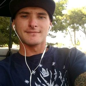 Meet your Posher, Justin